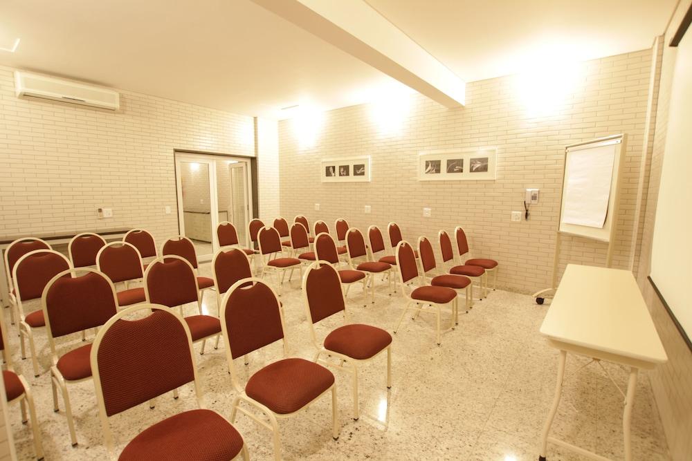 Hotel Confiance Batel Curitiba Kültér fotó