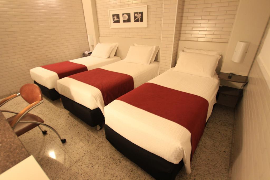 Hotel Confiance Batel Curitiba Szoba fotó